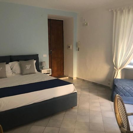 William Apartment 2 Sorrento Luaran gambar