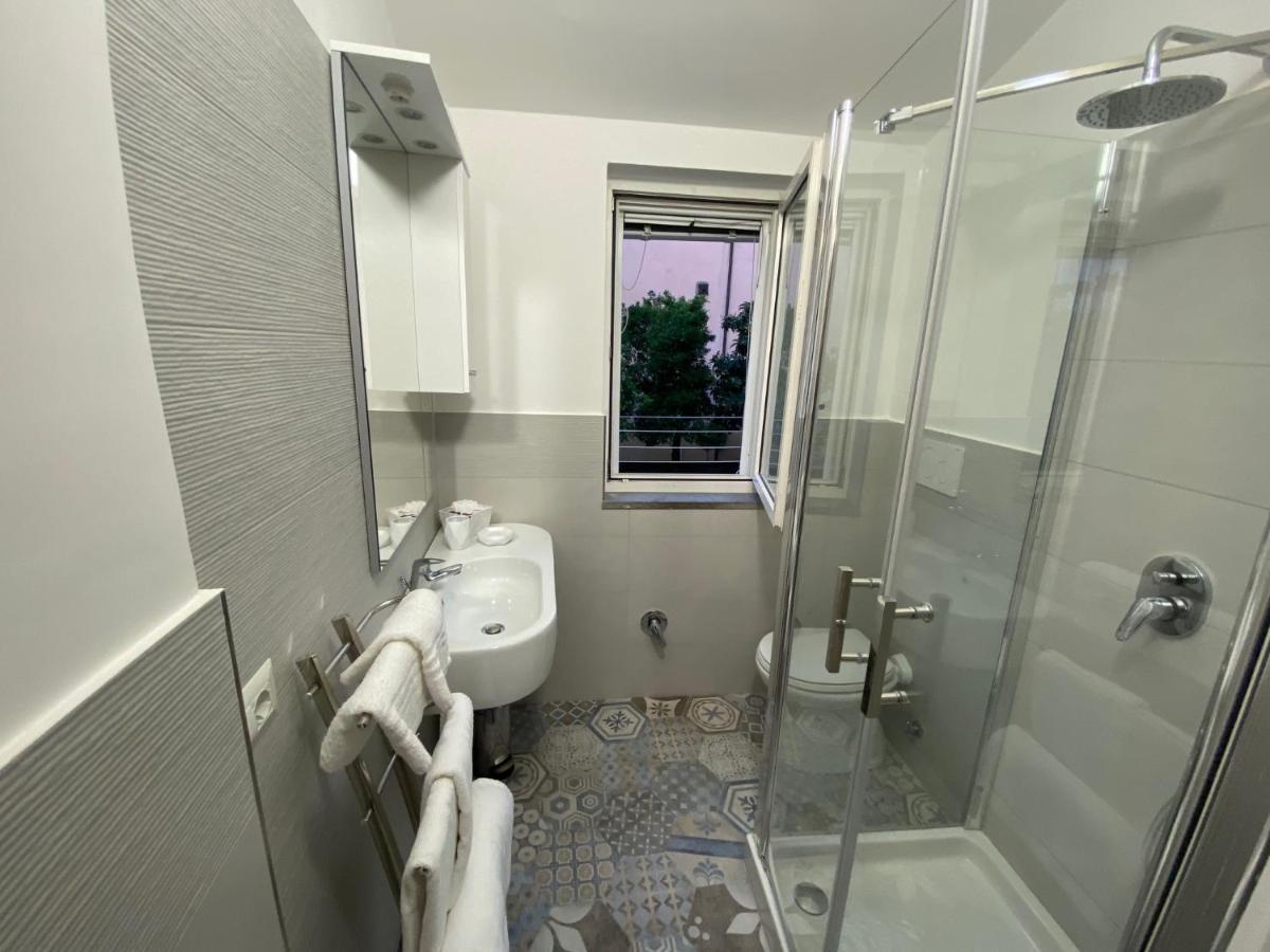 William Apartment 2 Sorrento Luaran gambar